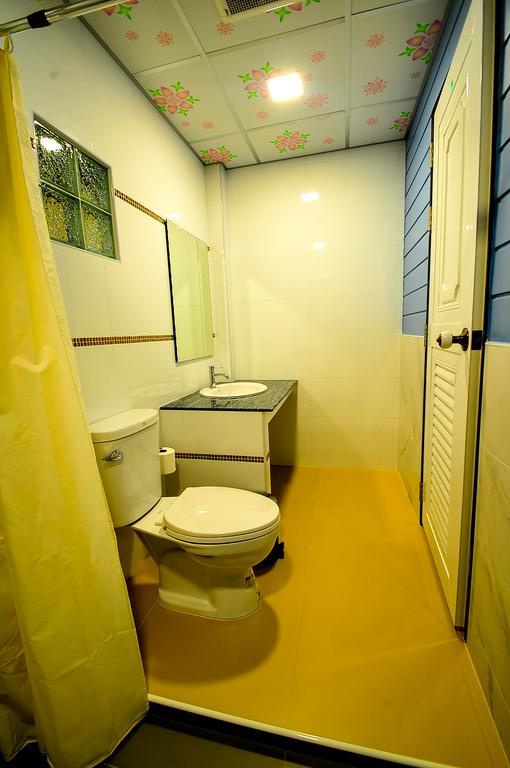 Lenoi Buri Hostel Phatthalung Luaran gambar