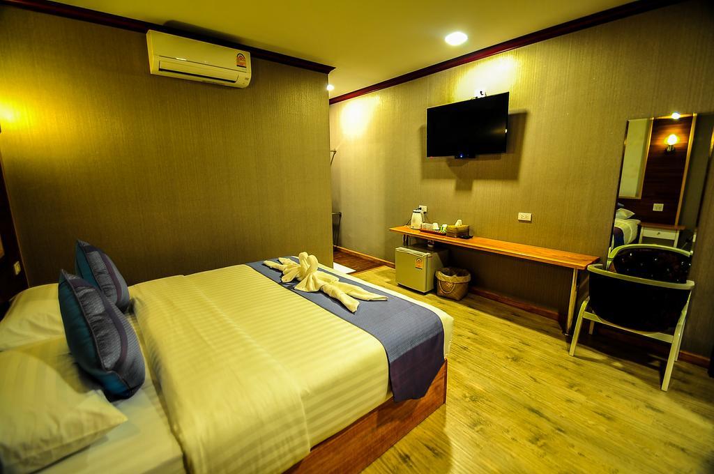 Lenoi Buri Hostel Phatthalung Luaran gambar